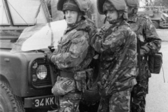 1996 UK NI Drumcree LCpl Coulson & Cpl Blake on Riot Readiness