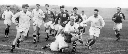 Cpl Field Scoring a Try in the 1959 Match against Ulster